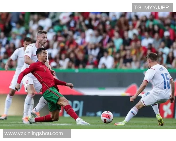 俄罗斯与捷克足球历史交锋记录分析与战绩回顾